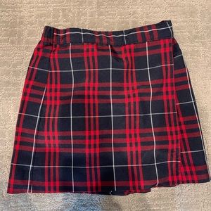 Dennis Uniform Girls plaid skort G4
